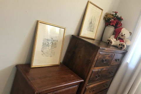 Huis Family - Port Augusta Accommodation 7