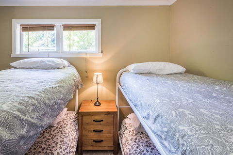 Avalon House - Port Augusta Accommodation 4