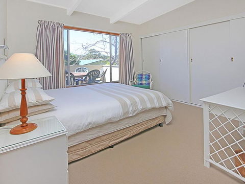 REST ASHORE At MOLLYMOOK - Port Augusta Accommodation 5