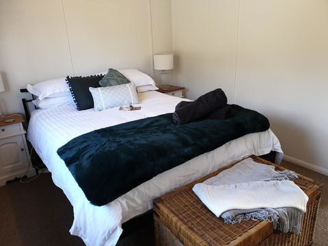 R & R On The Ravine - Port Augusta Accommodation 1