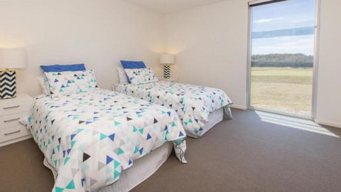 ST ANDREWS BEACH APARTMENT 4.02 - Port Augusta Accommodation 2