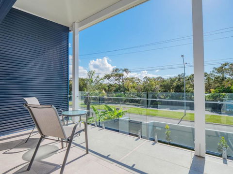 Beerburrum St. 2 / 22 Dicky Beach - Port Augusta Accommodation 3