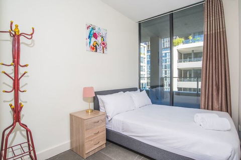 Relaxing Parramatta Apartment With Parking - Port Augusta Accommodation 4