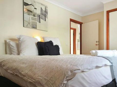 Rye Nov 15 17 ForeshoreRockFestHot RoadsDancing - Port Augusta Accommodation 0