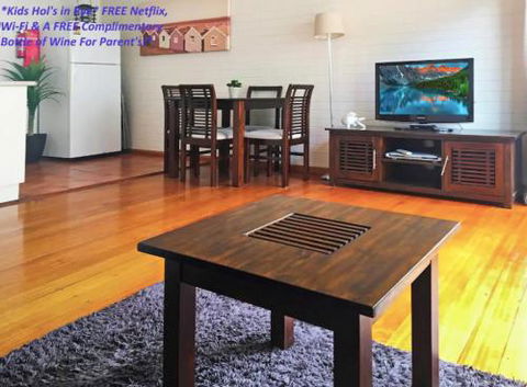 Rye Nov 15 17 ForeshoreRockFestHot RoadsDancing - Port Augusta Accommodation 6