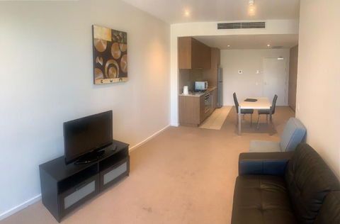 RNR Light Square - Port Augusta Accommodation 6