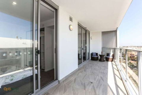 Modern, Spacious Apt@liverpool With Incredible Views - Port Augusta Accommodation 7
