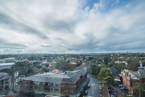 Modern, Spacious Apt@liverpool With Incredible Views - Port Augusta Accommodation 1