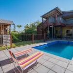 Ivy Street 7 Dicky Beach - Port Augusta Accommodation 0