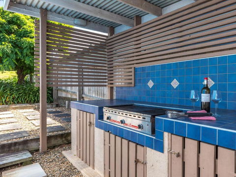 Akarana Beach House :: Jervis Bay Rentals - Port Augusta Accommodation 1