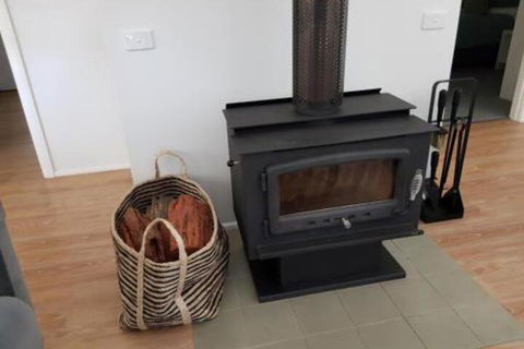 LONSDALE On GLANEUSE - Port Augusta Accommodation 4