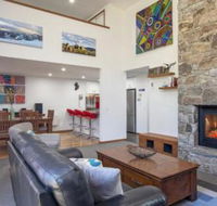 Ski Fall - Port Augusta Accommodation