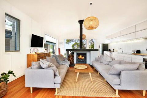 Ayana Beach House Pet Friendly Opposite Beach - Port Augusta Accommodation 0