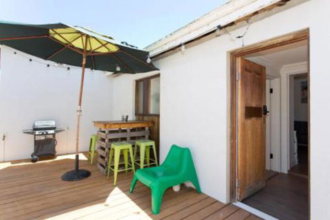 Emu At White Gum Lodge - Port Augusta Accommodation 3