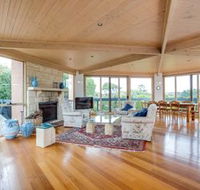 Latham Beach House - Port Augusta Accommodation