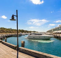 Woolloomooloo Modern Apartment 12 BRK - Port Augusta Accommodation