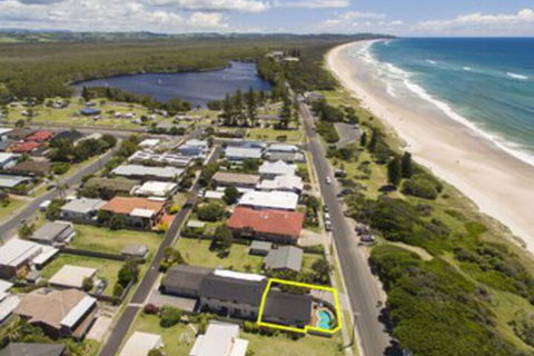 Barefoot - Port Augusta Accommodation 1