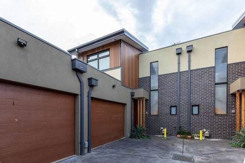 Impressive & Spacious New Townhouse@preston - Port Augusta Accommodation 1