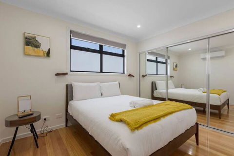 Impressive & Spacious New Townhouse@preston - Port Augusta Accommodation 4