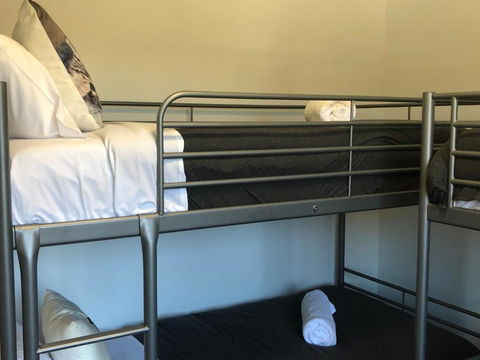 Lake N Snow 4 - Port Augusta Accommodation 2