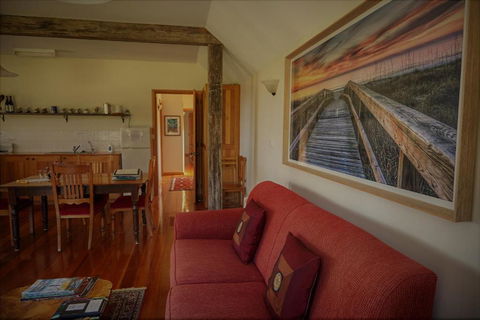 Herons Rise Vineyard Accommodation - Port Augusta Accommodation 2