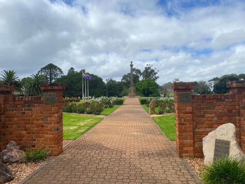 Bannockburn Cottage East Toowoomba - Port Augusta Accommodation 5