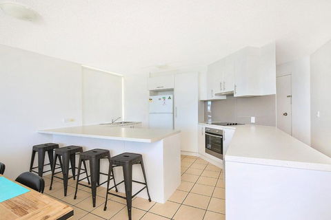 Eastbourne U4 80 Esplanade Golden Beach - Port Augusta Accommodation 4