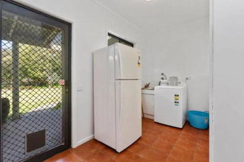 MERMAIDS On MARENGO Large Home With Wifi - Port Augusta Accommodation 5