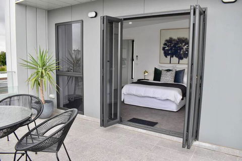 Brand New 2 Bed Apartment With Stunning City Views - Port Augusta Accommodation 4