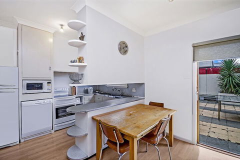 Rosies Place - Port Augusta Accommodation 4