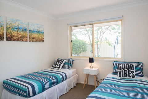 Gold Coast Theme Park Villa - Port Augusta Accommodation 4