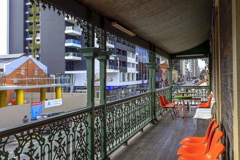 Tequila Sunrise Hostel Adelaide - Port Augusta Accommodation 2