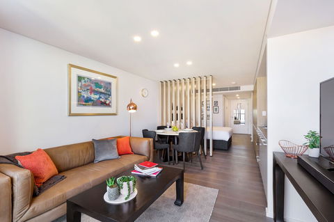 Potts Point Modern Furnished Apartments - Port Augusta Accommodation 5