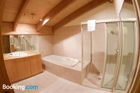 Snow Ski Apartments 38 - Port Augusta Accommodation 0