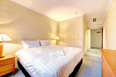 Snow Ski Apartments 41 - Port Augusta Accommodation 1