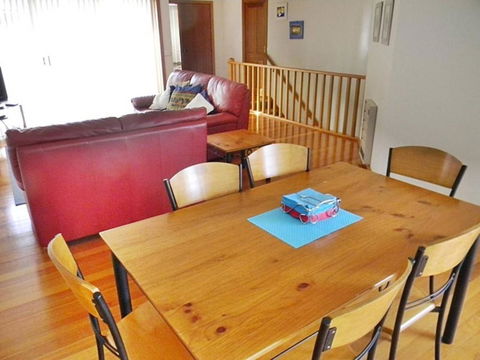 LAKESIDE2 - Port Augusta Accommodation 3