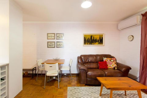 The Local Fremantle Apartment - Port Augusta Accommodation 3