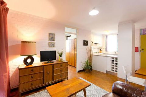 The Local Fremantle Apartment - Port Augusta Accommodation 4