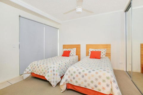 Seabourn Unit 102 56 Lower Gay Tce Caloundra - Port Augusta Accommodation 5