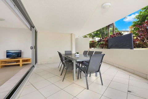Seabourn Unit 102 56 Lower Gay Tce Caloundra - Port Augusta Accommodation 6