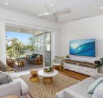 KINGY BEACH HOUSE at 162 - Port Augusta Accommodation
