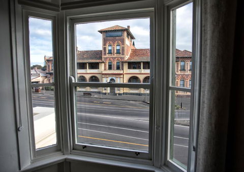 QPO QUEENSCLIFF - Port Augusta Accommodation 2