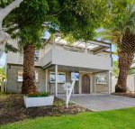 SANTORINI BEACH HOUSE SAFETY BEACH - Port Augusta Accommodation