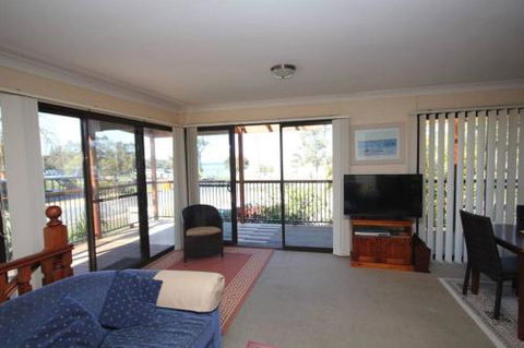Lakehouse On Oxley - Port Augusta Accommodation 4