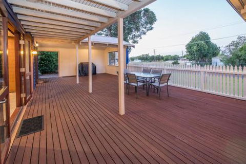 Ultramarine - Port Augusta Accommodation 3