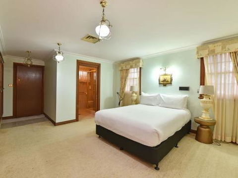 Wine Country Homestead Estate - Port Augusta Accommodation 6