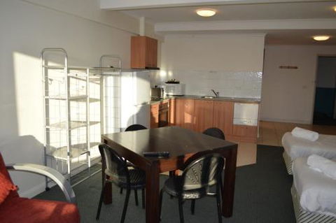 19 Lakeview Plaza - Port Augusta Accommodation 2