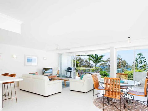 R & W Noosa Holidays 2 25 Allambi Rise - Port Augusta Accommodation 4