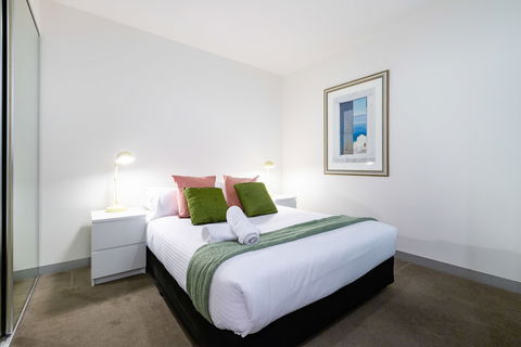 Raphael, 2BDR Carlton Apartment - Port Augusta Accommodation 5