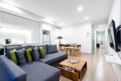 Raphael, 2BDR Carlton Apartment - Port Augusta Accommodation 3